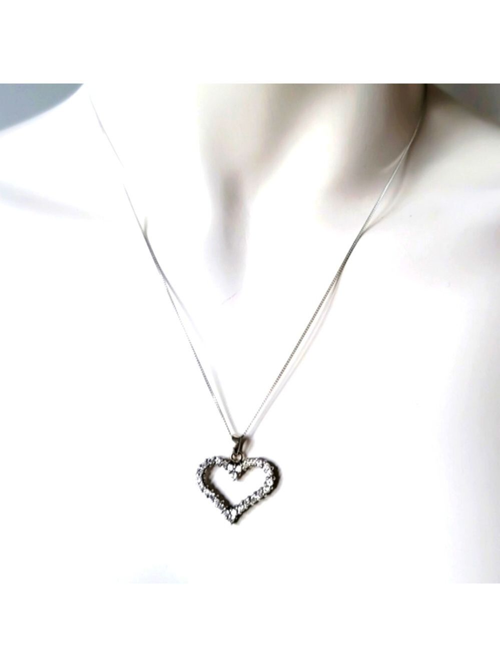 Fashion Crystal Heart Pendant Necklace 18"